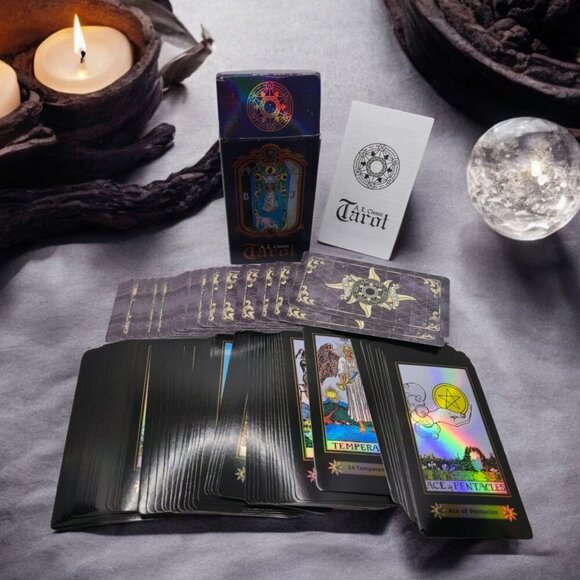 A.E. Classic Tarot Deck 78 Illustrated Holographic Cards with Guidebook in Tin - Picture 4 of 4